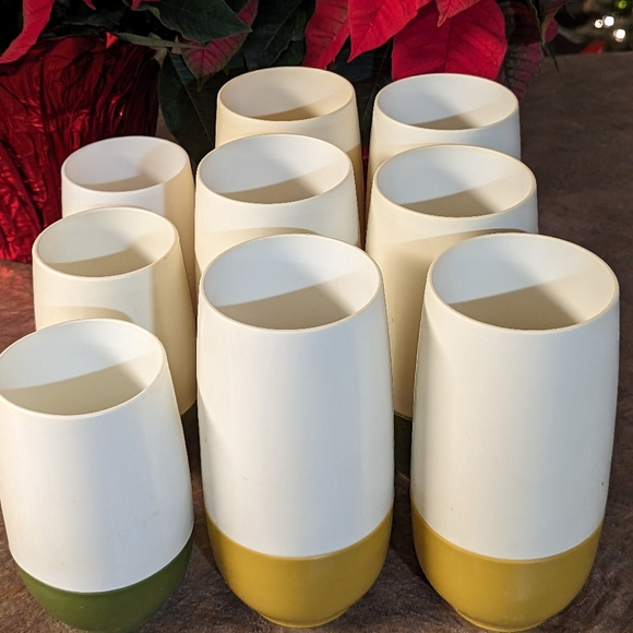 Vintage Thermos Tumbler - Picture 2 of 2